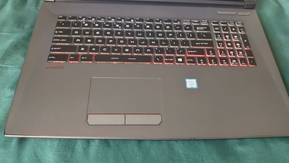 Laptop MSI  i7/16GB/GTX1050Ti/17.3"