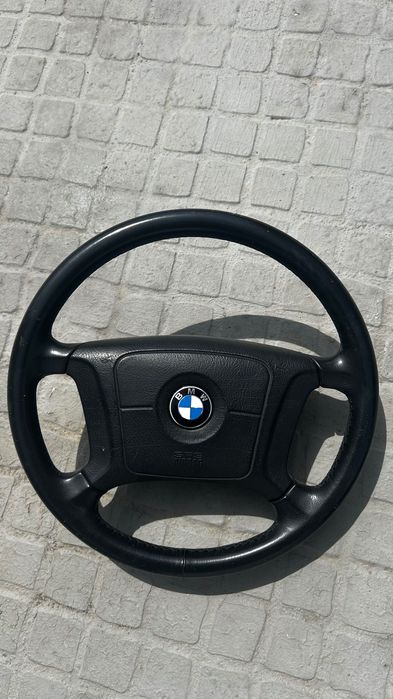 Volante original BMW de 4 raios com airbag (SRS)
