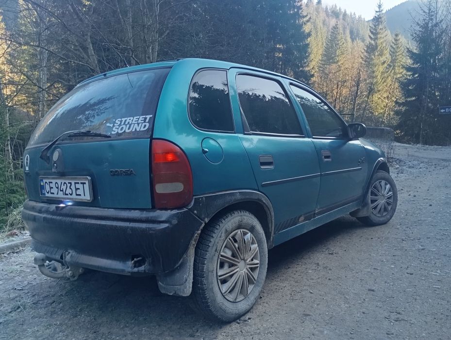 Легковий автомобіль