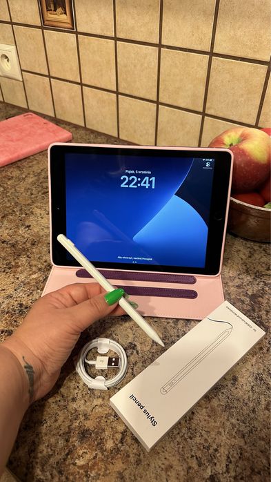 Tablet iPad Apple  Retina 10” - TOUCH ID - super stan