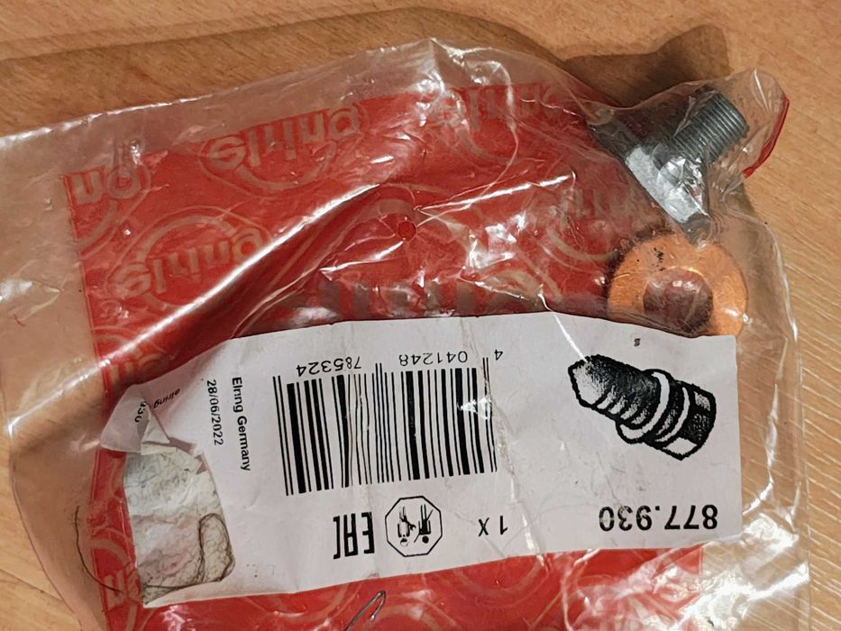 Ford Mondeo mk4 kombi części tuleje i śruby tył