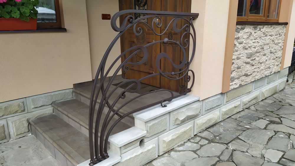 Ковані вироби та металеві конструкції