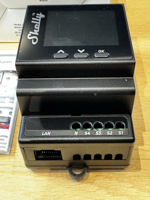 Shelly Pro 4PM smart włącznik 4 kanałowy