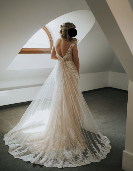 Suknia ślubna Papilio 1817