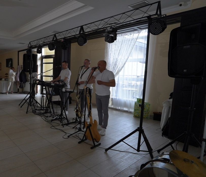 МУЗИКАНТИ, Ведучий,  Музичний гурт "Родина", Весільний гурт