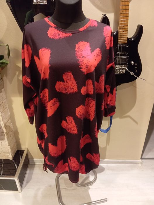 Piękna sukienka firmy Taffi