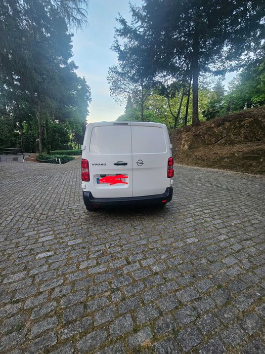 Opel vivaro 2021 longa diesel