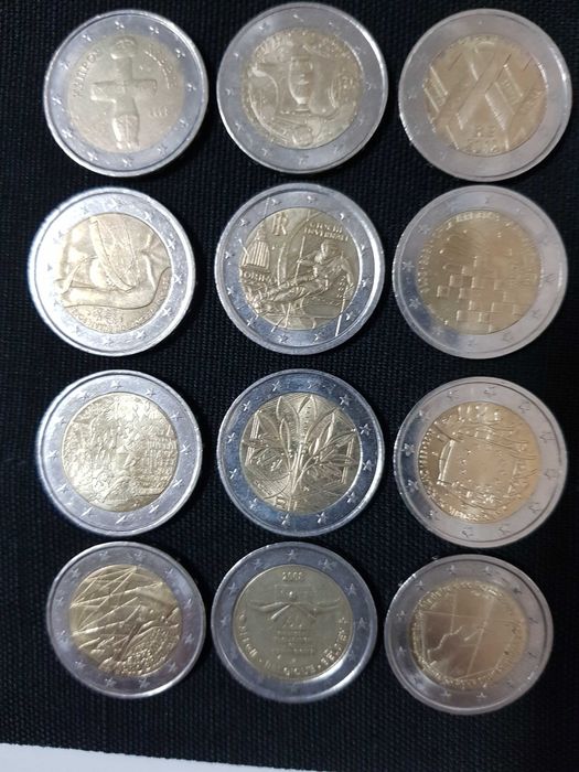 Moedas de 2 euros varias