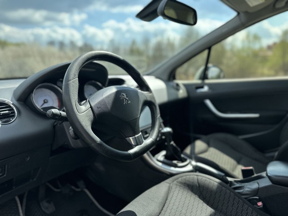 Peugeot 308 1,6 дизель