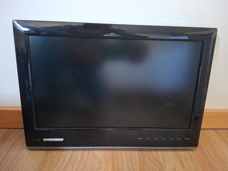 TV LED InovTech Autocaravana 15,6" 12V