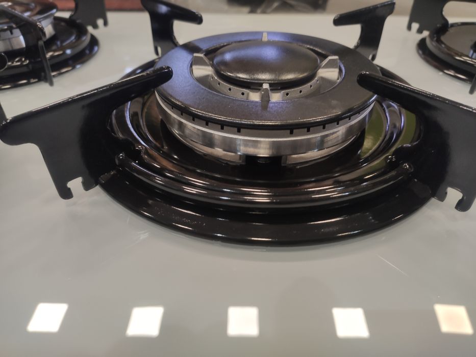 Распродажа Варочная поверхность газовая пять комфорок Турция