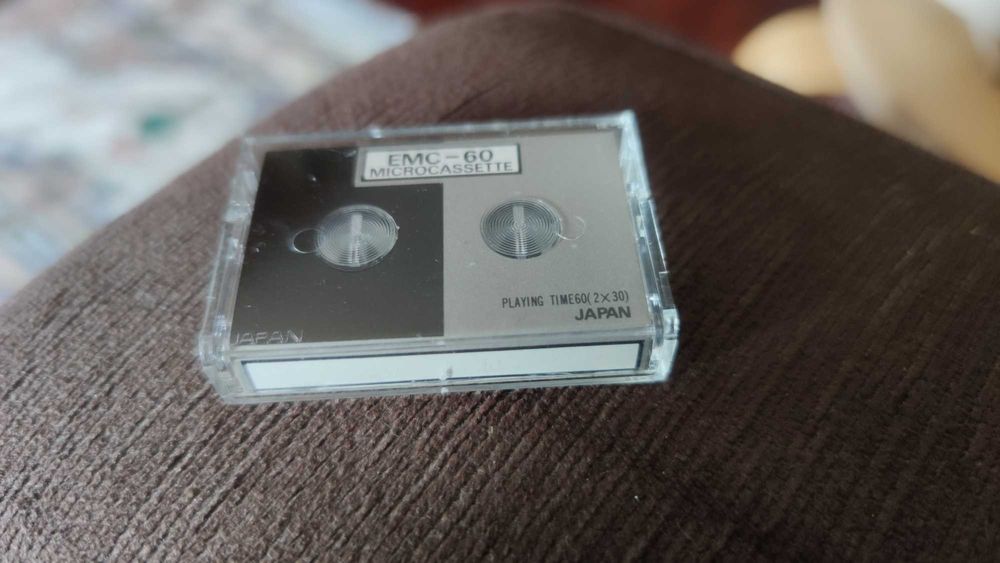 Vintage Microcassette EMC-6064170320005121122