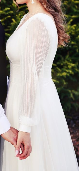 Suknia ślubna z długim rękawem M/L