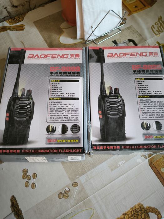 Продам радіостанція носивна Баофенг BF 888s