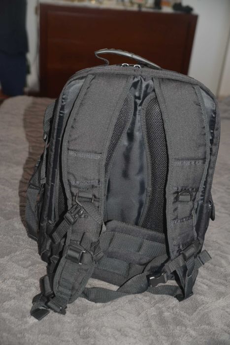 MOCHILA, Amazon Basics