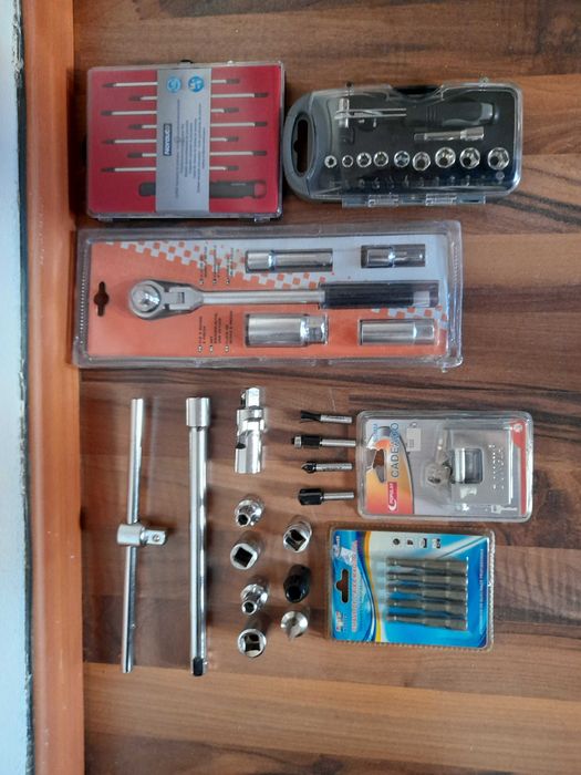 Various Tools436056646505605127