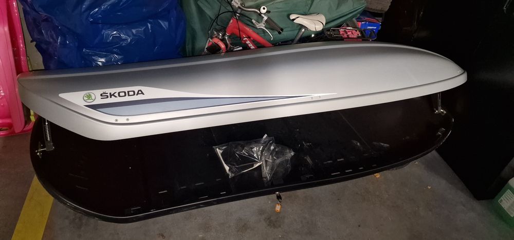 Box kufer dachowy Skoda 380 l srebrny, bagażnik na dach nowy