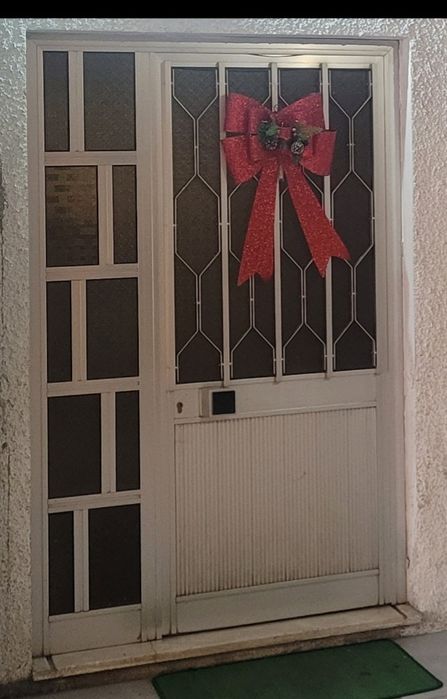 Portas e vitral em alumínio