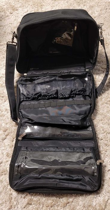 Torba organizer, wisząca kosmetyczka podróżna.