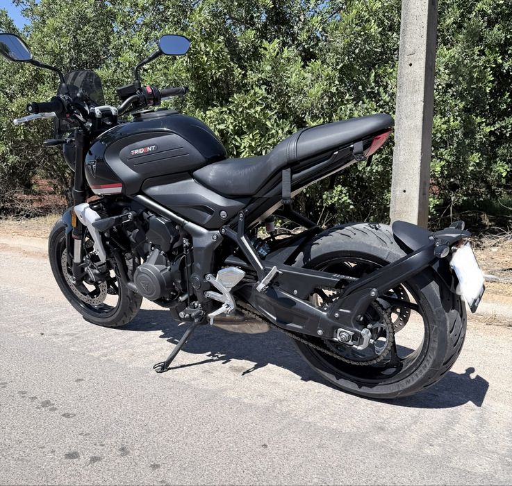 Triumph Trident 660