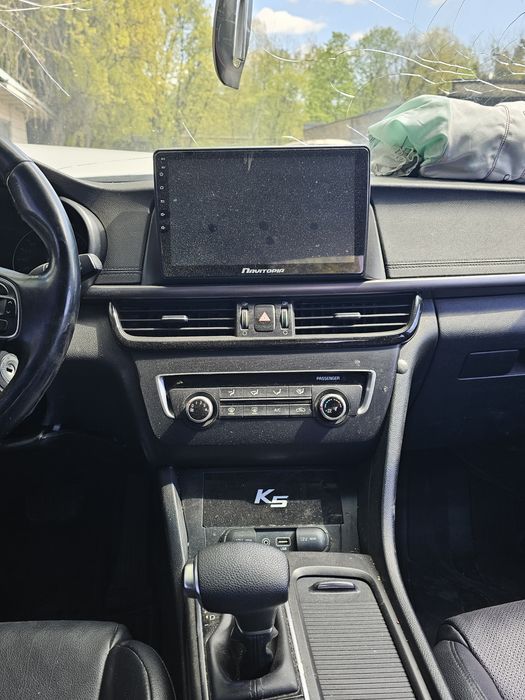 Kia    K5    2016