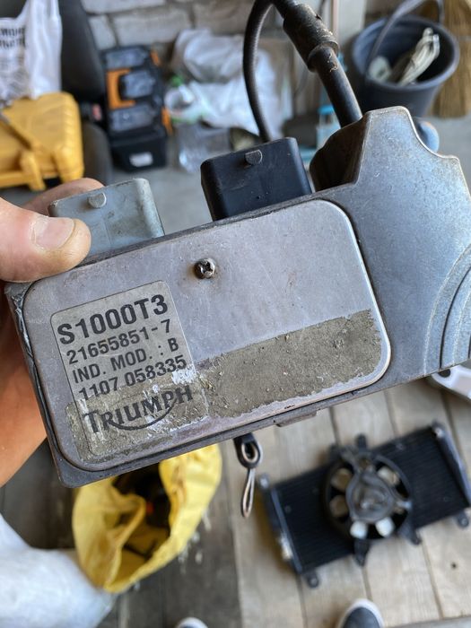 Продам мотор triumph 675