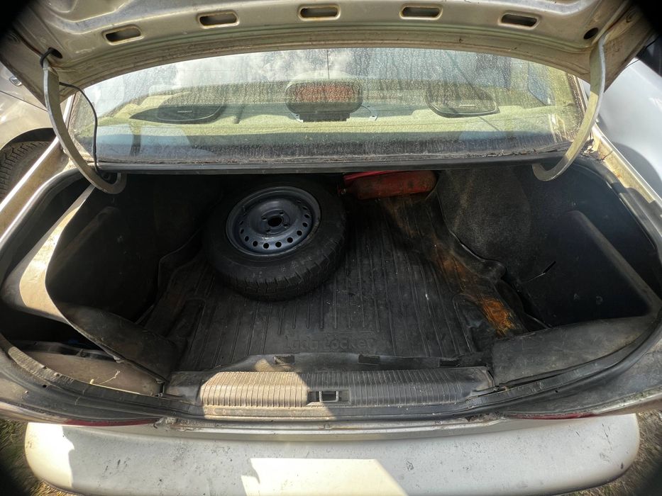 Део нексія 2006 рік газ + бензин