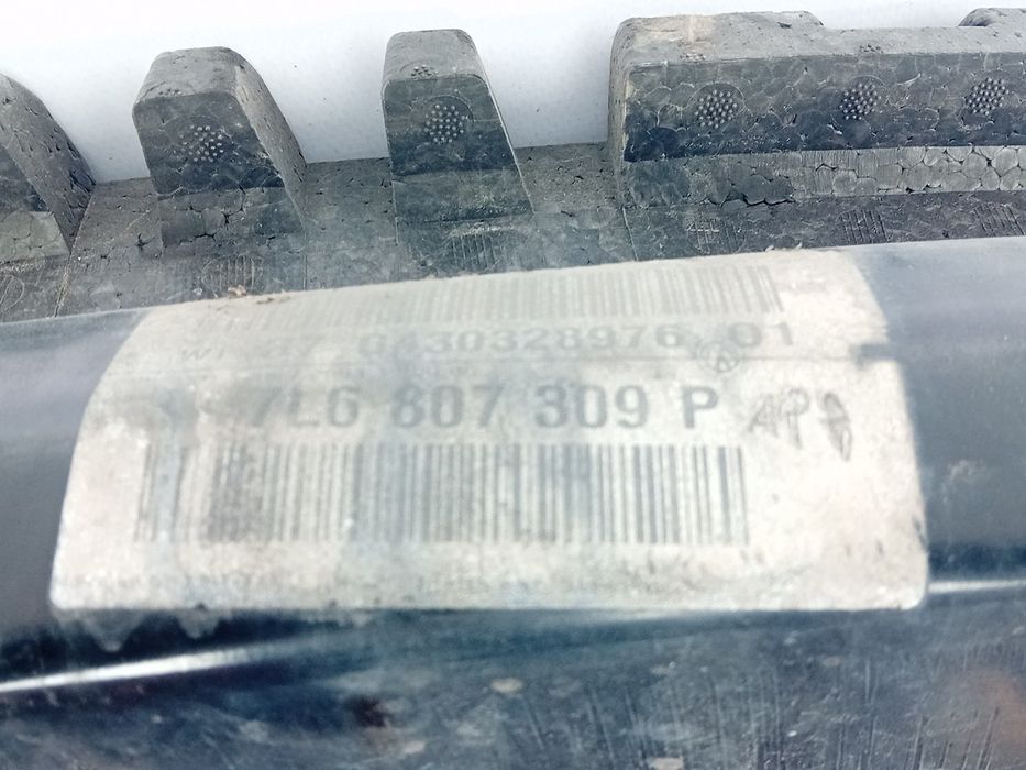 Reforço pára-choques trás VOLKSWAGEN Touareg (7L)