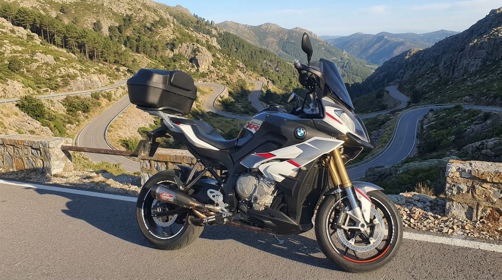 BMW S1000XR (2016)  26.500 km (Extras + Peças Originais)