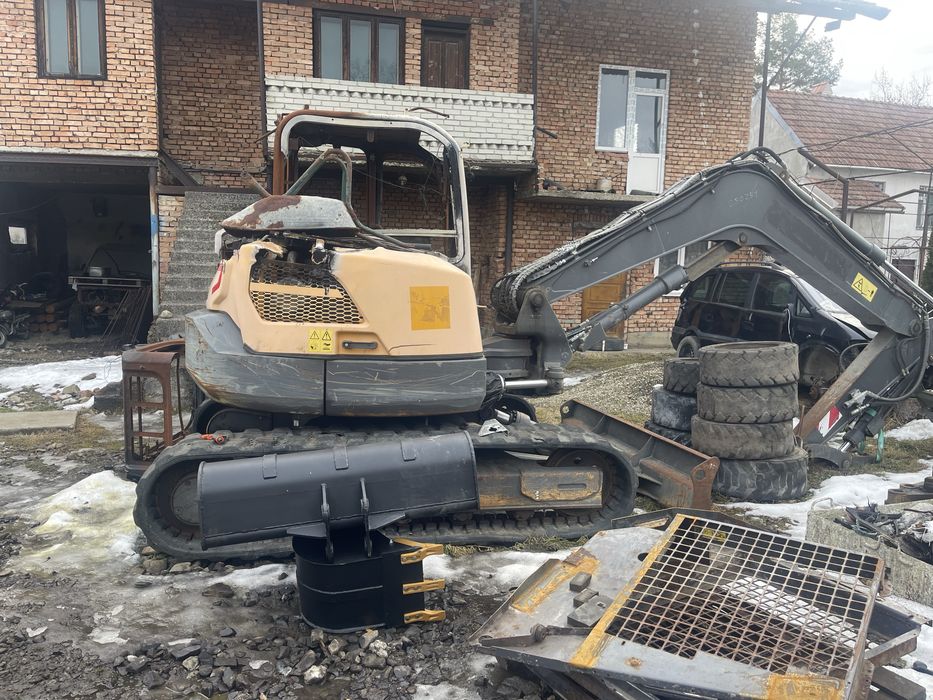 Volvo ecr 88d пошкодженний