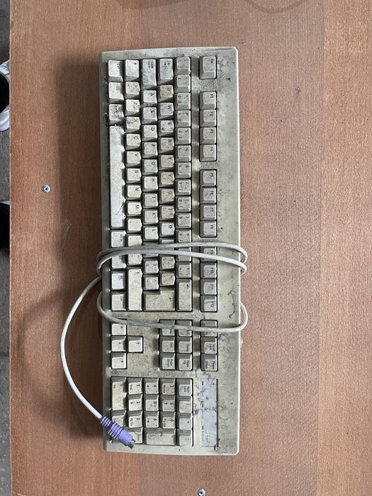 Teclados com e sem fio