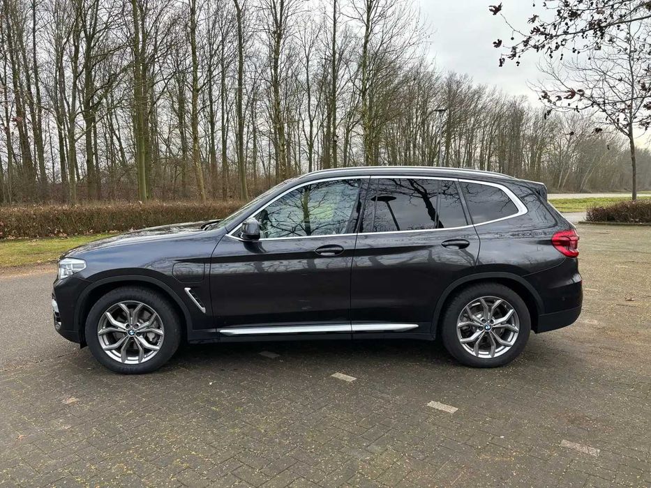 Разборка BMW X3 G01 бампер передній б/у автозапчастини