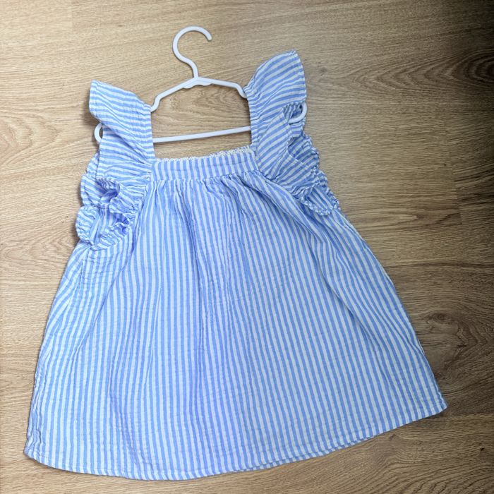 Красиве літнє плаття для дівчинки від Next