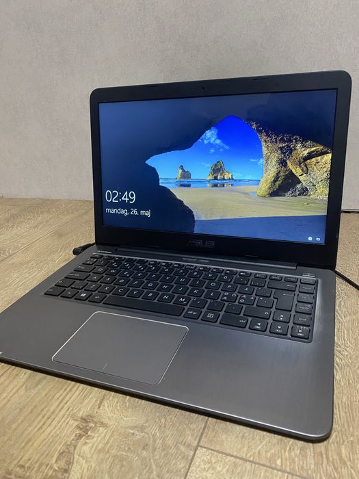 Ноутбук Asus на SSD