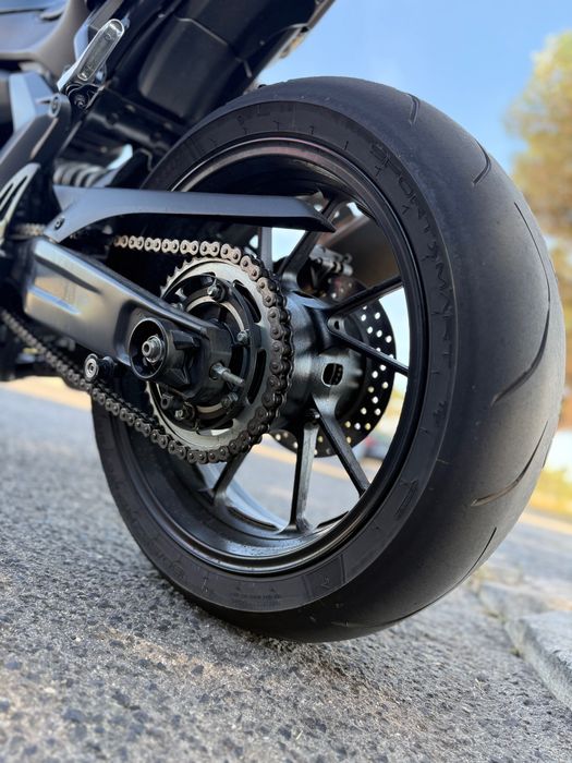 Yamaha R7    YZF