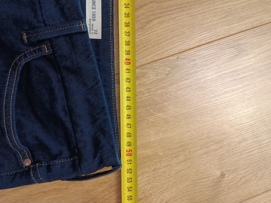 Spodenki damskie jeansy krótkie M&S rozmiar 50