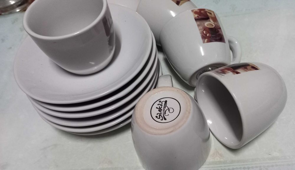 Conjunto de 6 pires e chávenas de café - Siaki