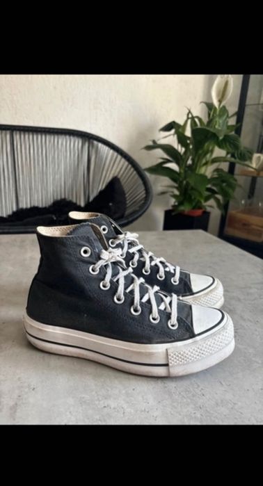 Conversy na platformie