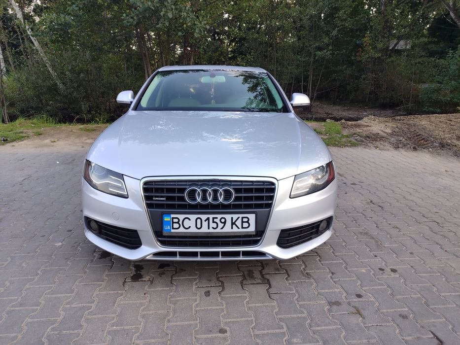 Ауді А4Б8 2.0 бенз, автомат квадро Audi A4B8 2.0 benzin Quattro
