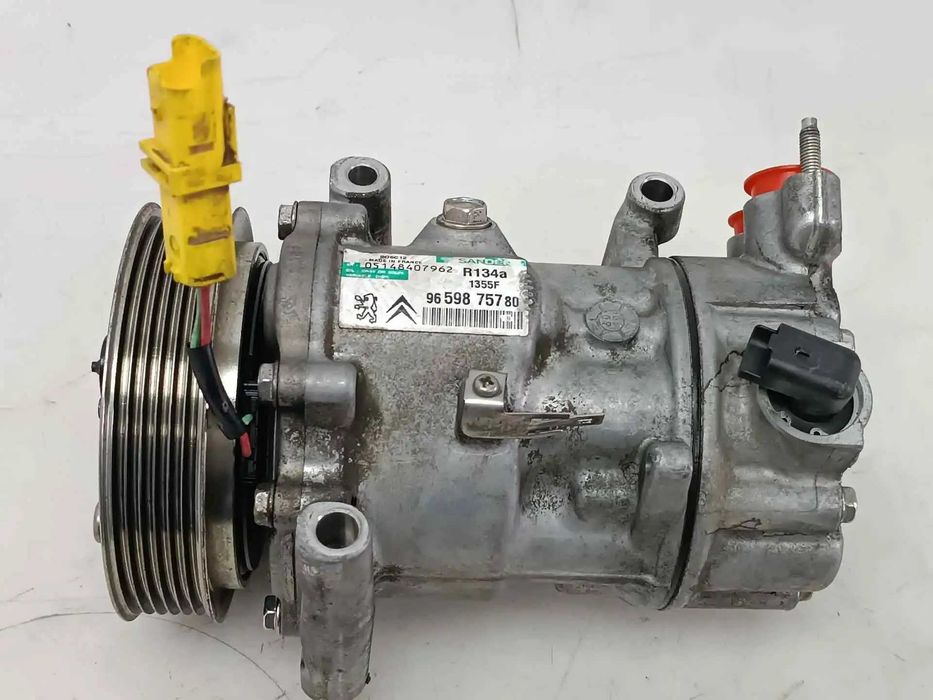 Compressor AC Peugeot 207
Motor 8HZ
REF: 9 6 5 9 8 7 5 7 8 0