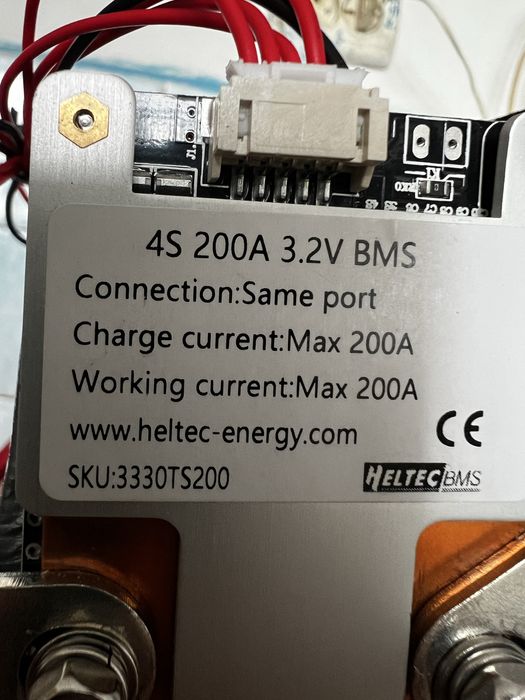 Акумулятор LiFePO4 12.8V 230Ah 4S 200A BMS 2944Wh майже новий