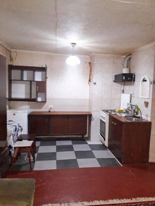 Здам 1-кімнатну  окрему квартиру в приватному будинку, метро Лісова -