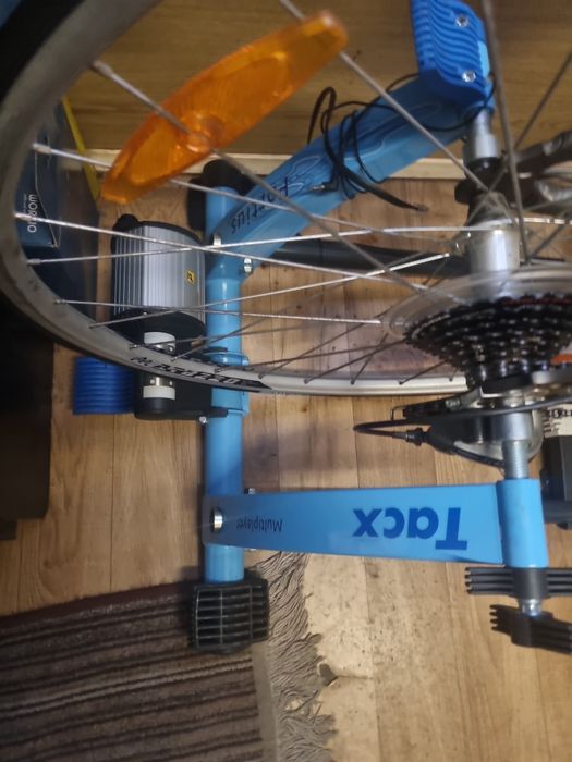 Trenażer, rower stacjonarny, tacx