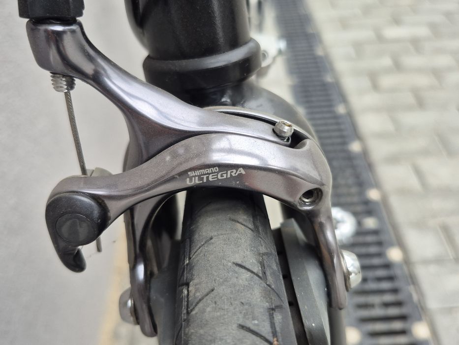 Rower szosowy carbon karbon kolarzówka Trek sram Force Ultegra