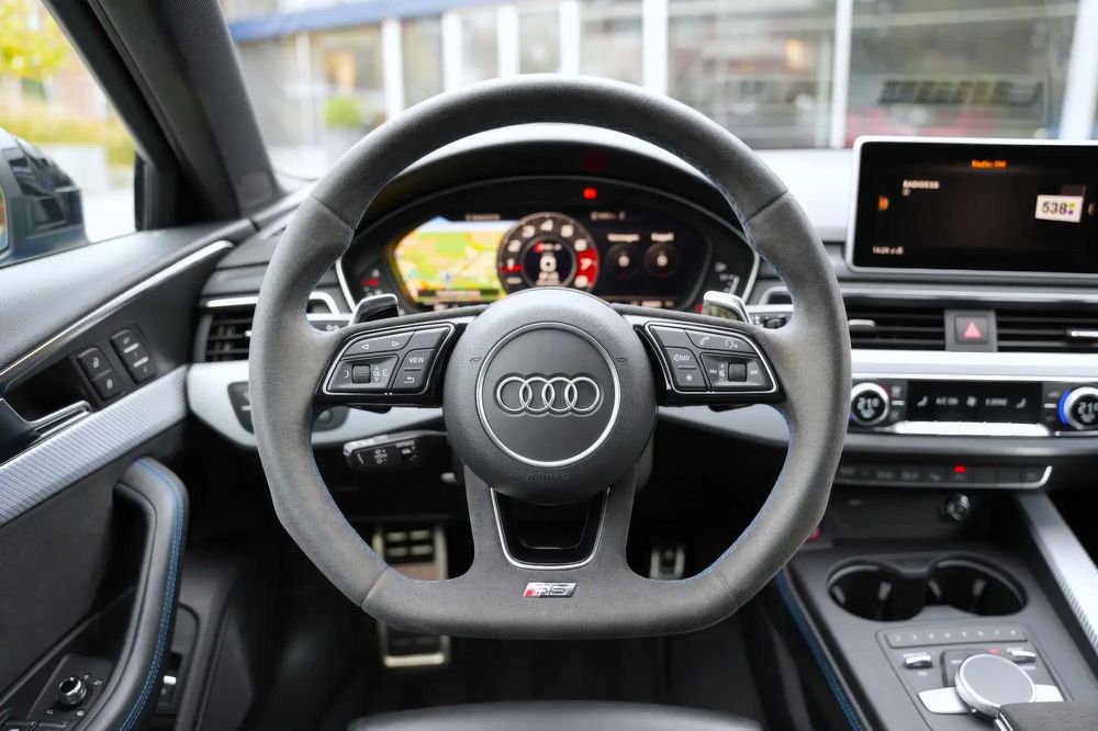 Audi RS4 Quattro tiptronic      2018