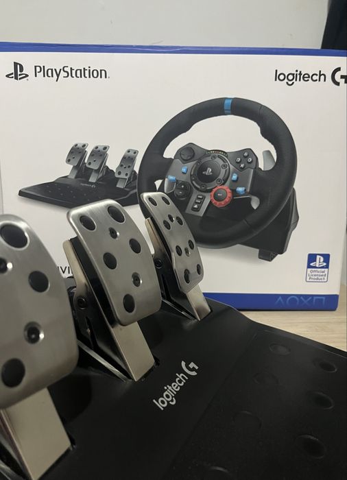 Volante + pedais logitech G29