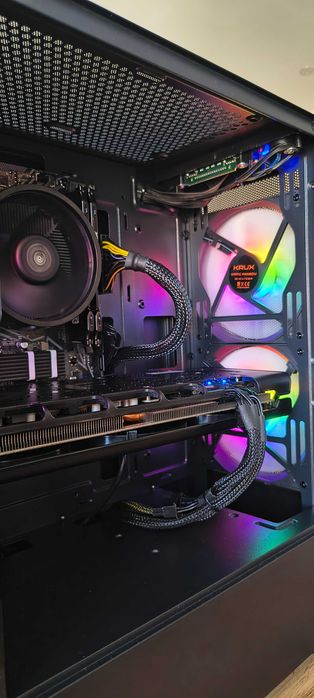Komputer Gamingowy: RX 5700 XT 8GB/AMD RYZEN /SSD M.2/AM4/WIN11 PRO