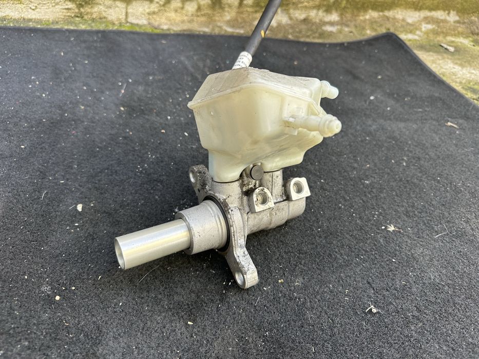 Reservatório óleo de travões Peugeot 308 II sw ano 2014 a 2018