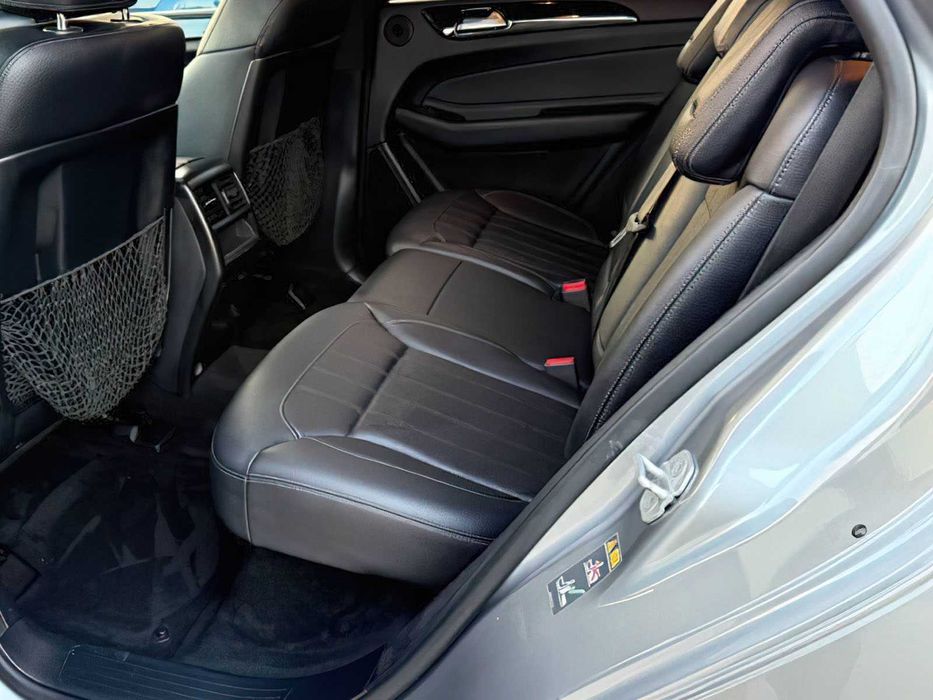 Mercedes-Benz GLE GLE 300d 4MATIC      2016