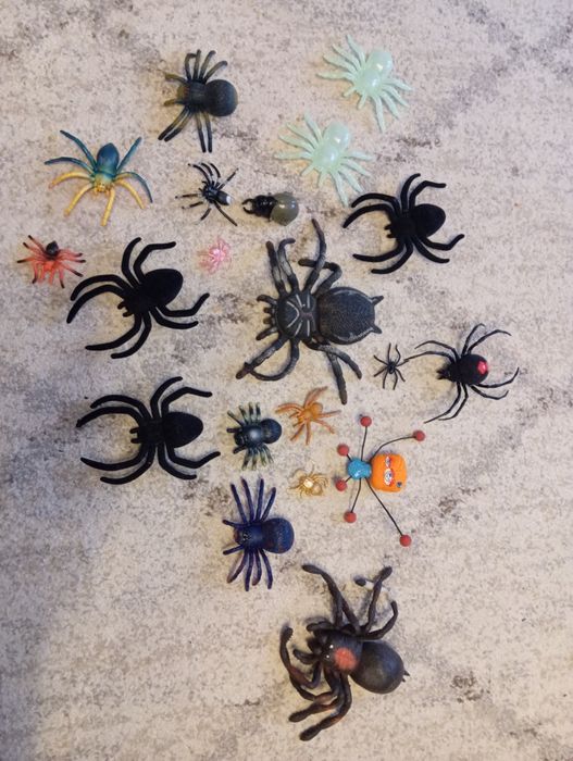 Pająki zestaw 20 szt